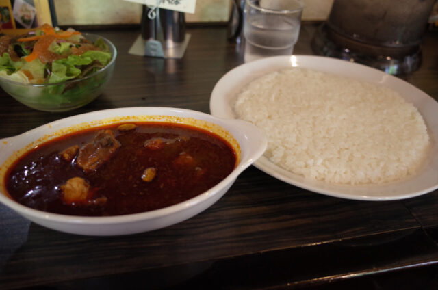 本物のカレーを食いたい貴方へ。横浜ボンベイ　高田馬場店